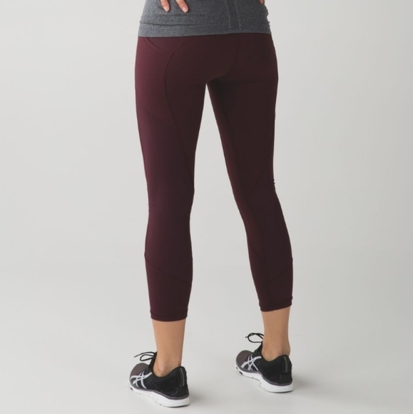 Lululemon All the right places ATRP crop - Picture 3 of 15